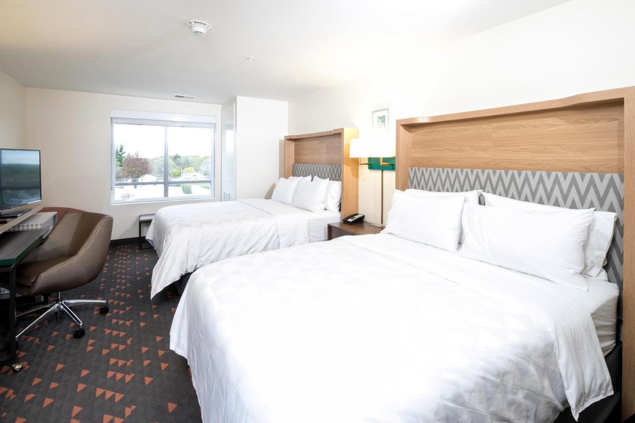 Holiday Inn & Suites Detroit - Troy By Ihg Exterior foto