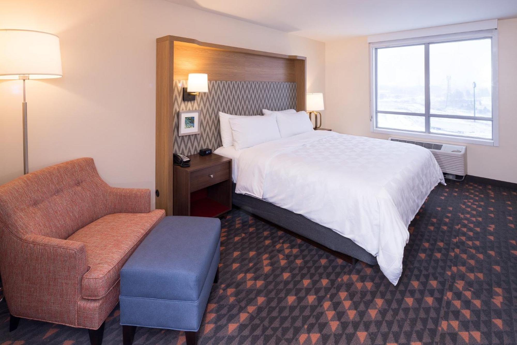 Holiday Inn & Suites Detroit - Troy By Ihg Exterior foto