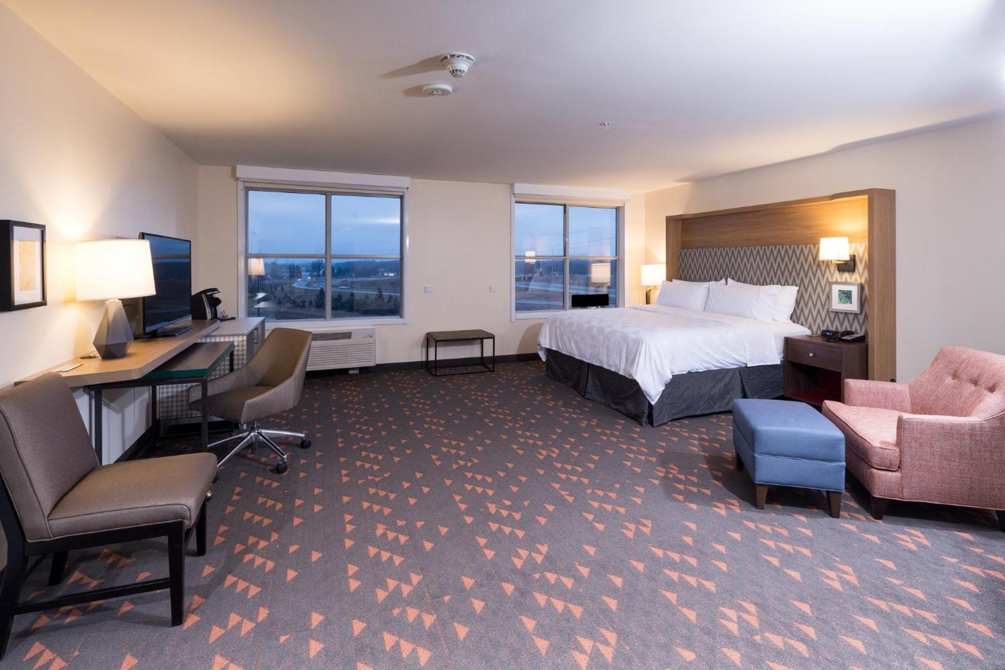 Holiday Inn & Suites Detroit - Troy By Ihg Exterior foto
