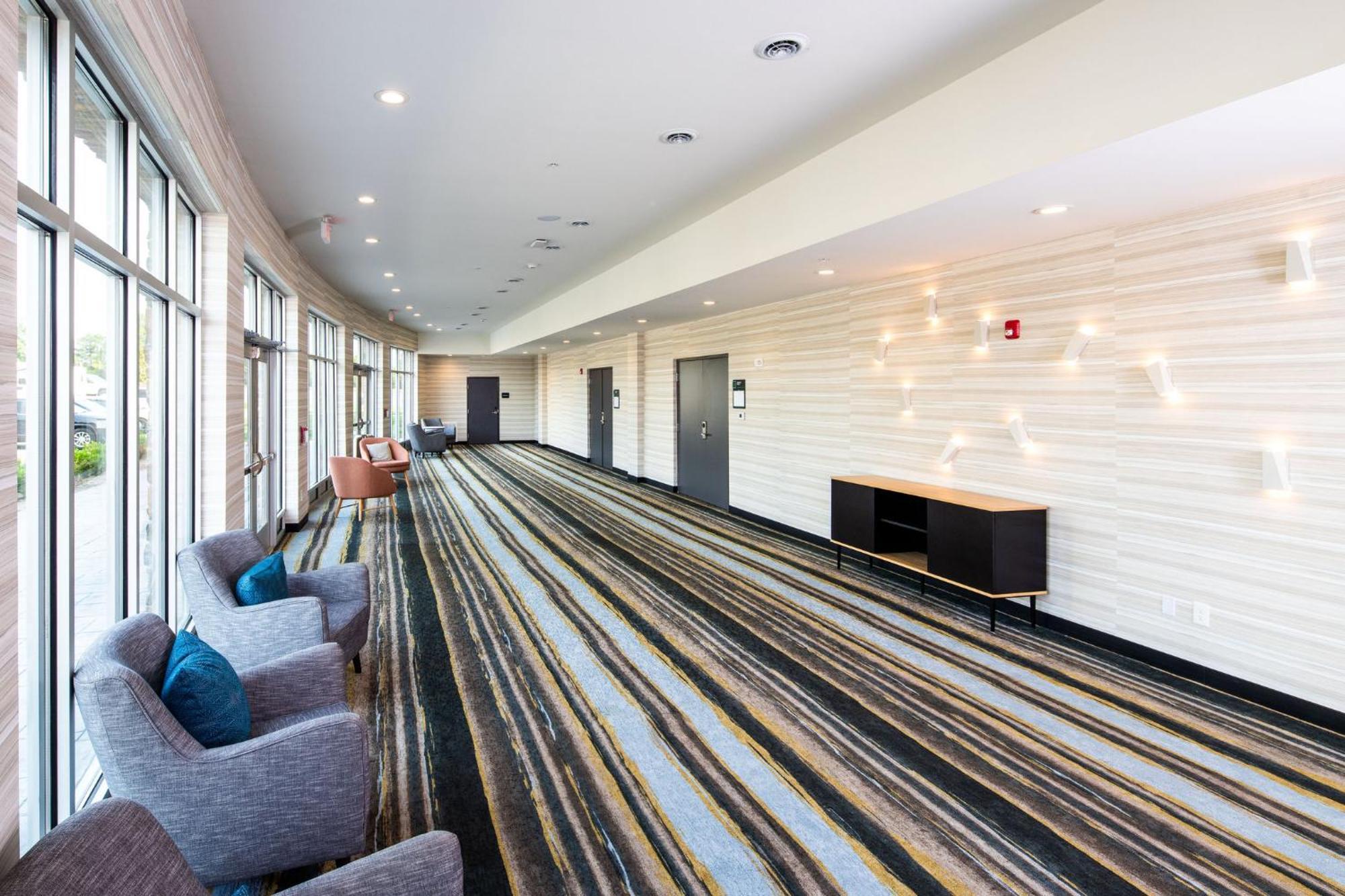 Holiday Inn & Suites Detroit - Troy By Ihg Exterior foto